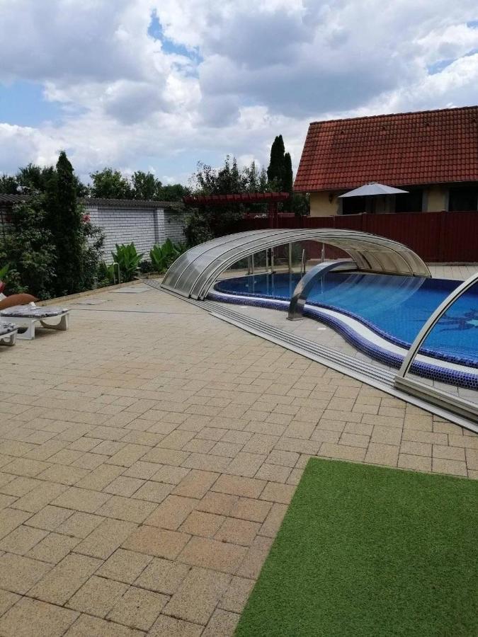 Balatonszabadi Fürdőtelep Goldenvendeghaz 빌라 외부 사진