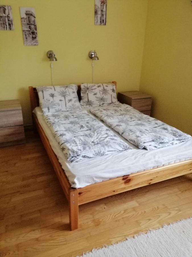 Balatonszabadi Fürdőtelep Goldenvendeghaz 빌라 외부 사진